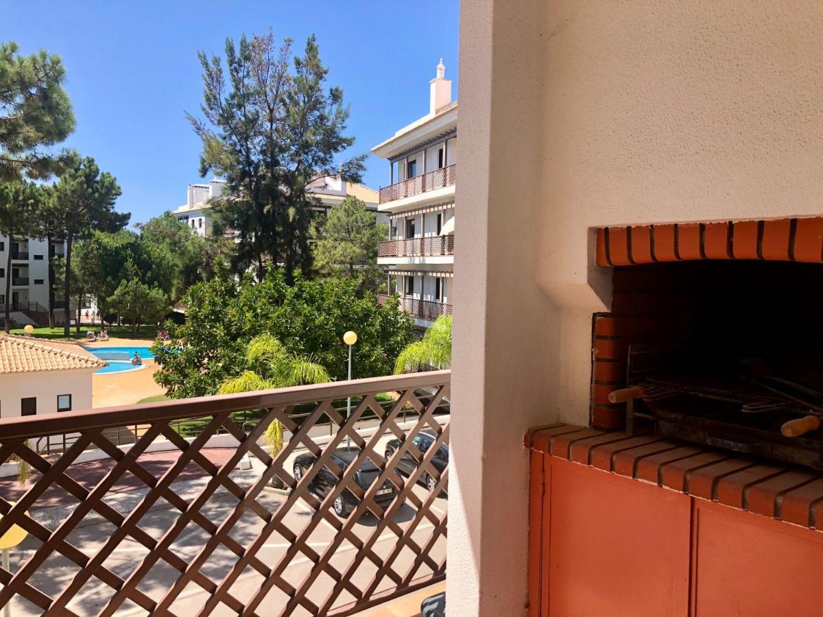 Praia Da Falesia - Falesia Beach - Apartment Netflix And Hbo Албуфейра Экстерьер фото